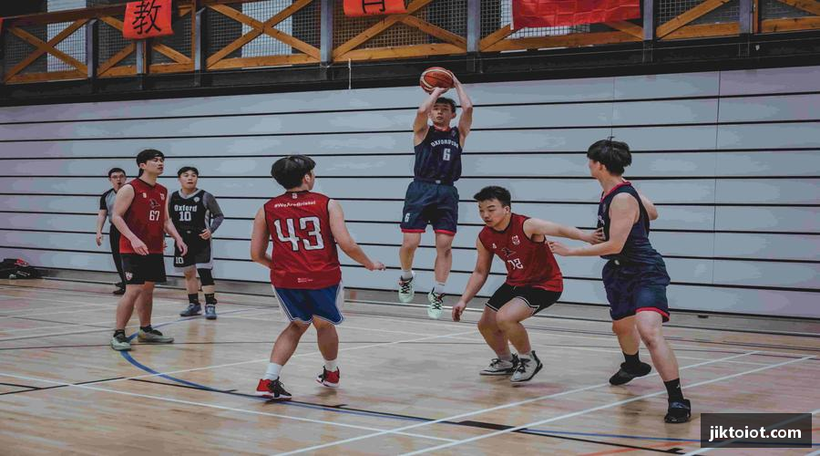 今年会jinnianhui🏀独家直播，错过再等一年！📺