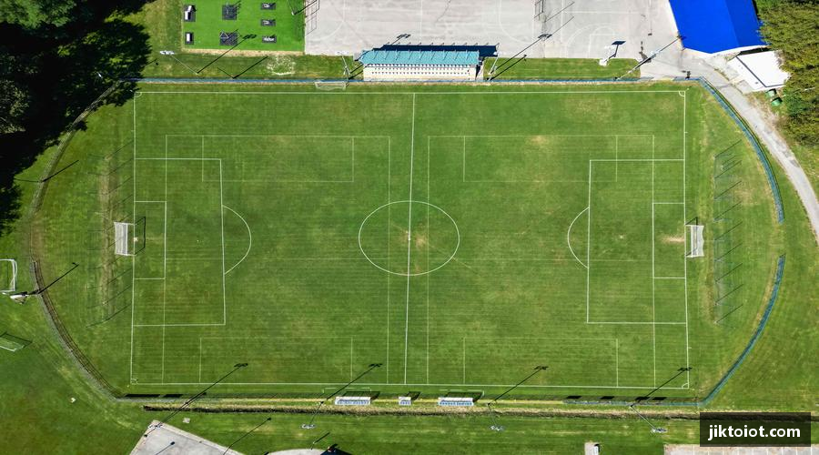 今年会jinnianhui高清直播，实时弹幕，做最 in 的云观众！💻